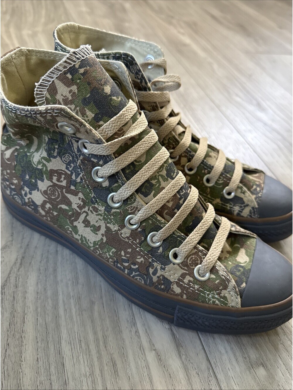 Converse All-Star Gas Mask Camo 7 Men's Shoes Sneakers Rare